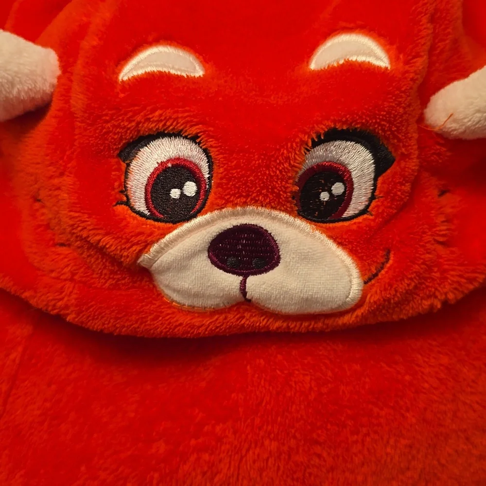 Disney RedPanda Robe - Picture 2 of 9